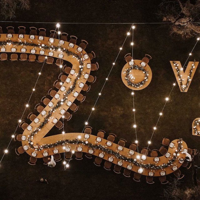 Matrimoni romantici: Tavolo Love, il tavolo dell’amore