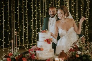 taglio torta wedding puglia tenuta tresca